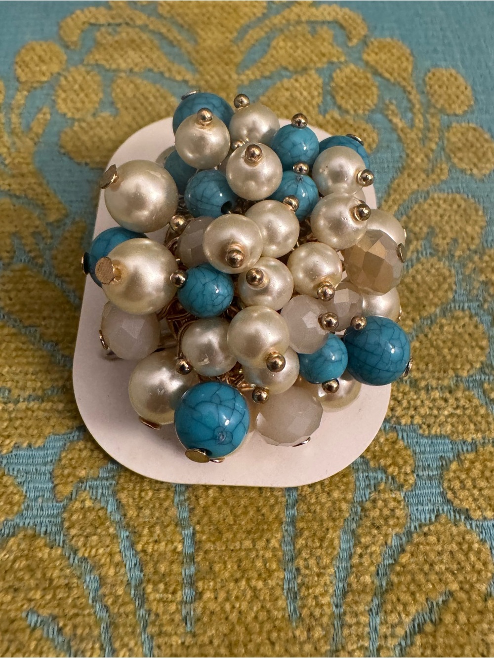 NWT ALDO Cluster Glass Pearl and Turquoise Bead Cocktail Ring - Blue & Cream